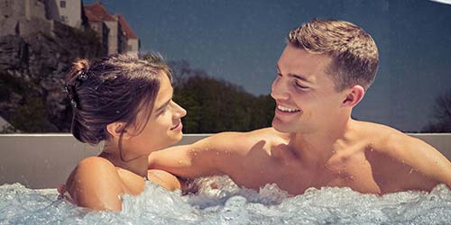 (c) Wellnessoase Thayatal-Raabs GmbH